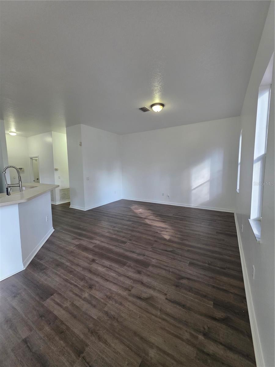 Image 6 of 20 For 2818 24th Place