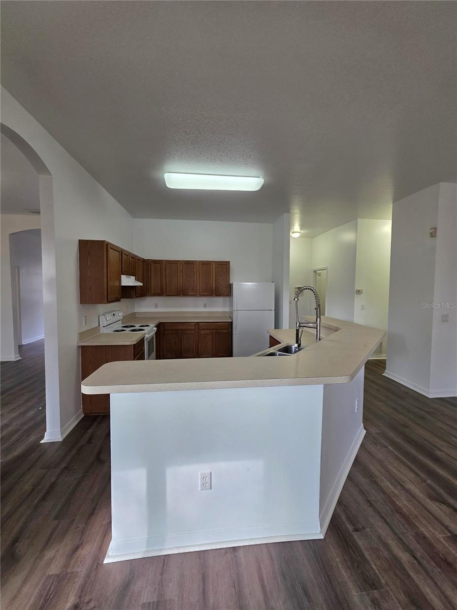 Image 7 of 20 For 2818 24th Place