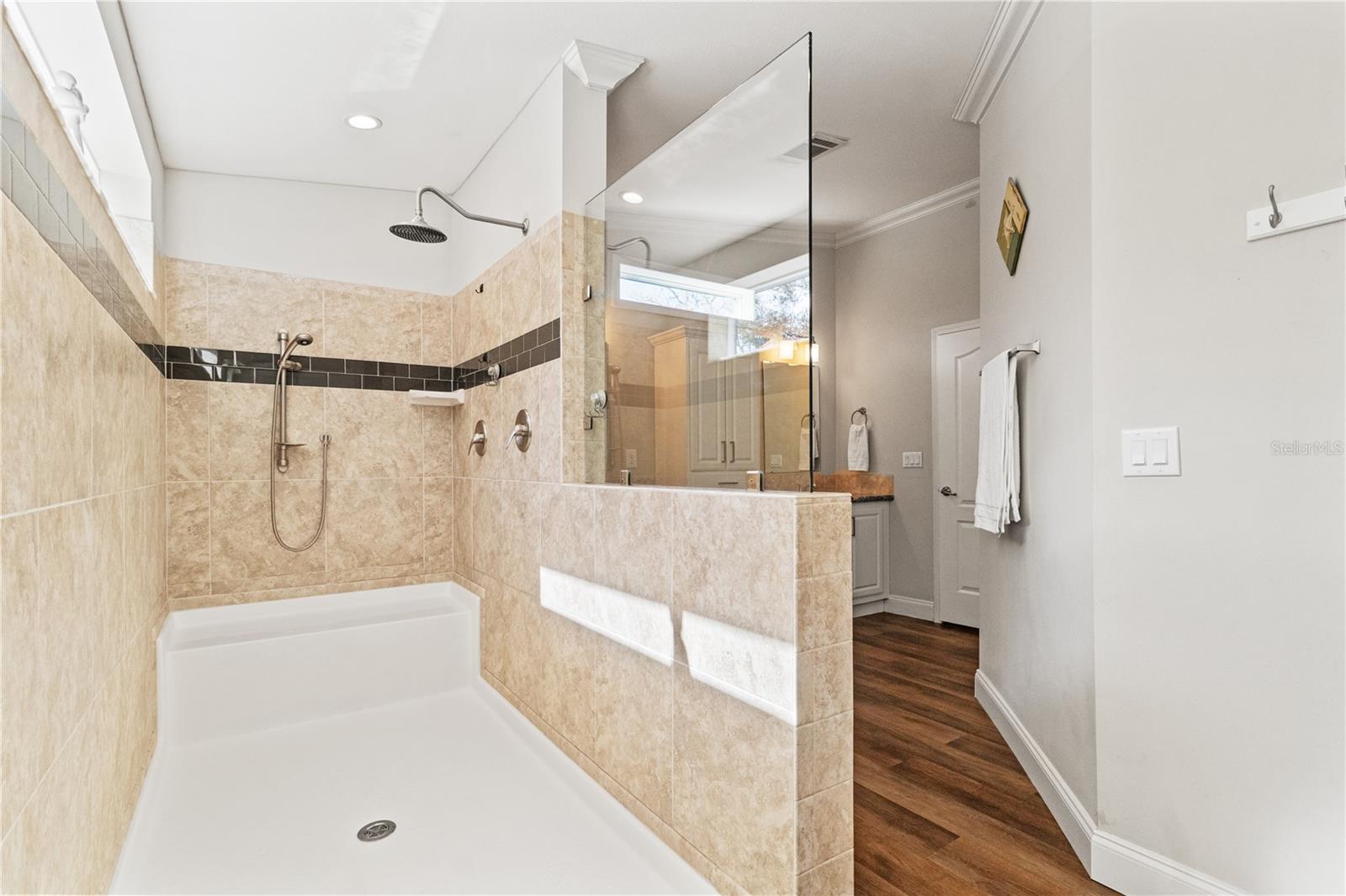 Image 22 of 56 For 9410 156th Place