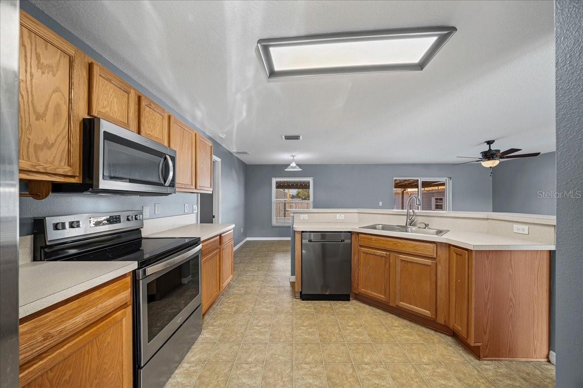 Image 10 of 67 For 155 Juniper Way