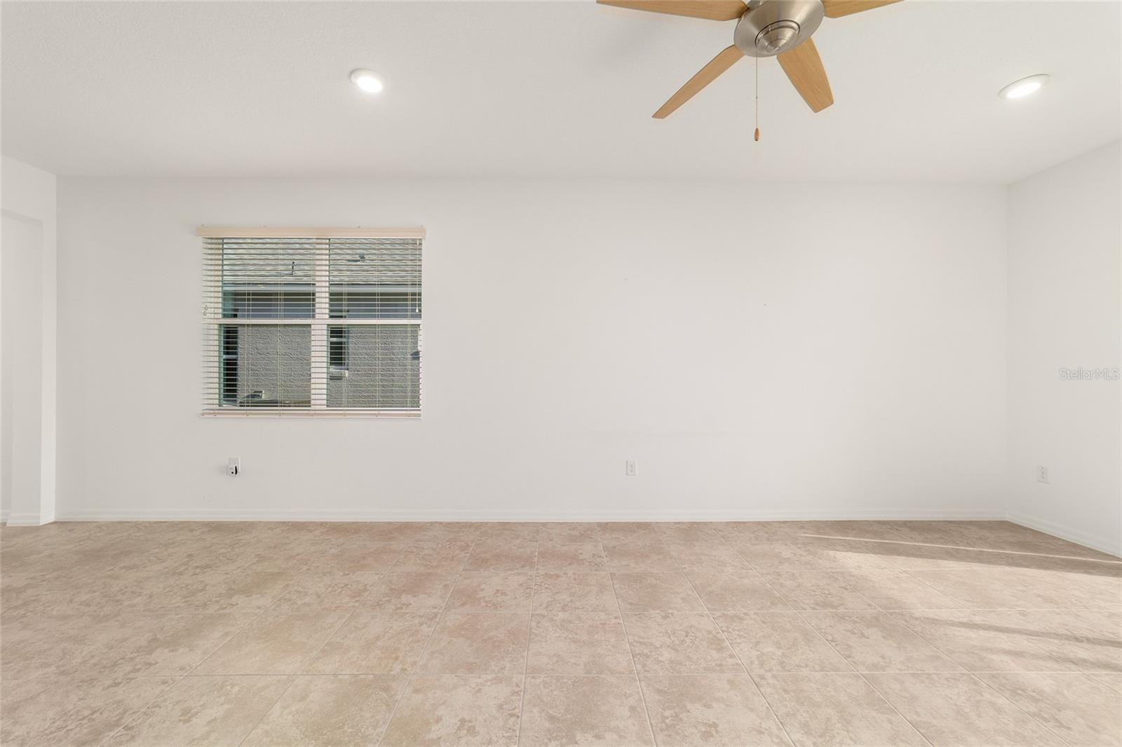 Image 15 of 40 For 7881 89th Circle