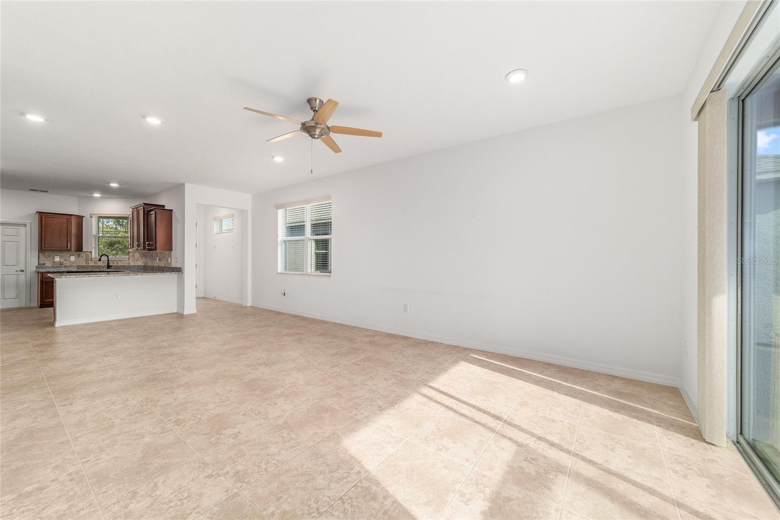 Image 19 of 40 For 7881 89th Circle