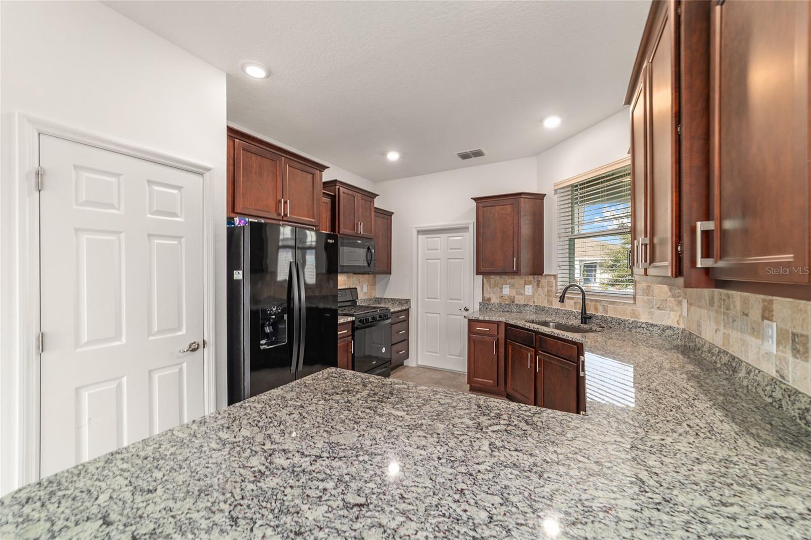 Image 24 of 40 For 7881 89th Circle