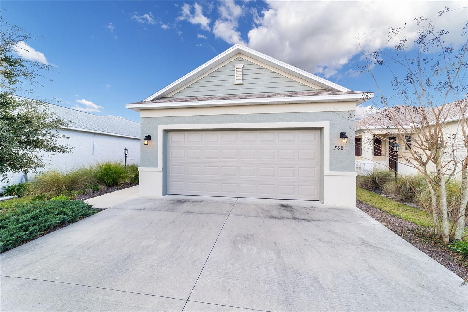 Image 4 of 40 For 7881 89th Circle