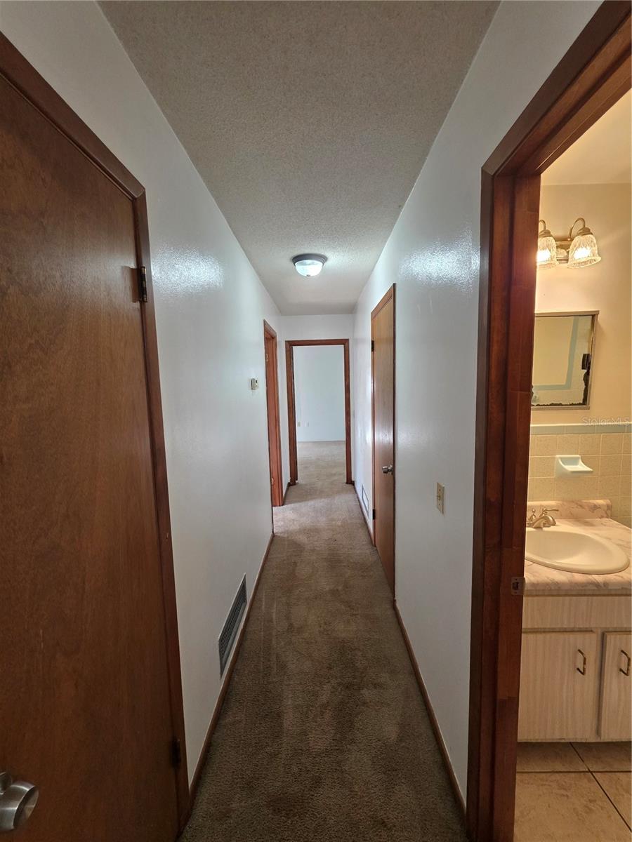 Image 5 of 11 For 2301 32nd Street