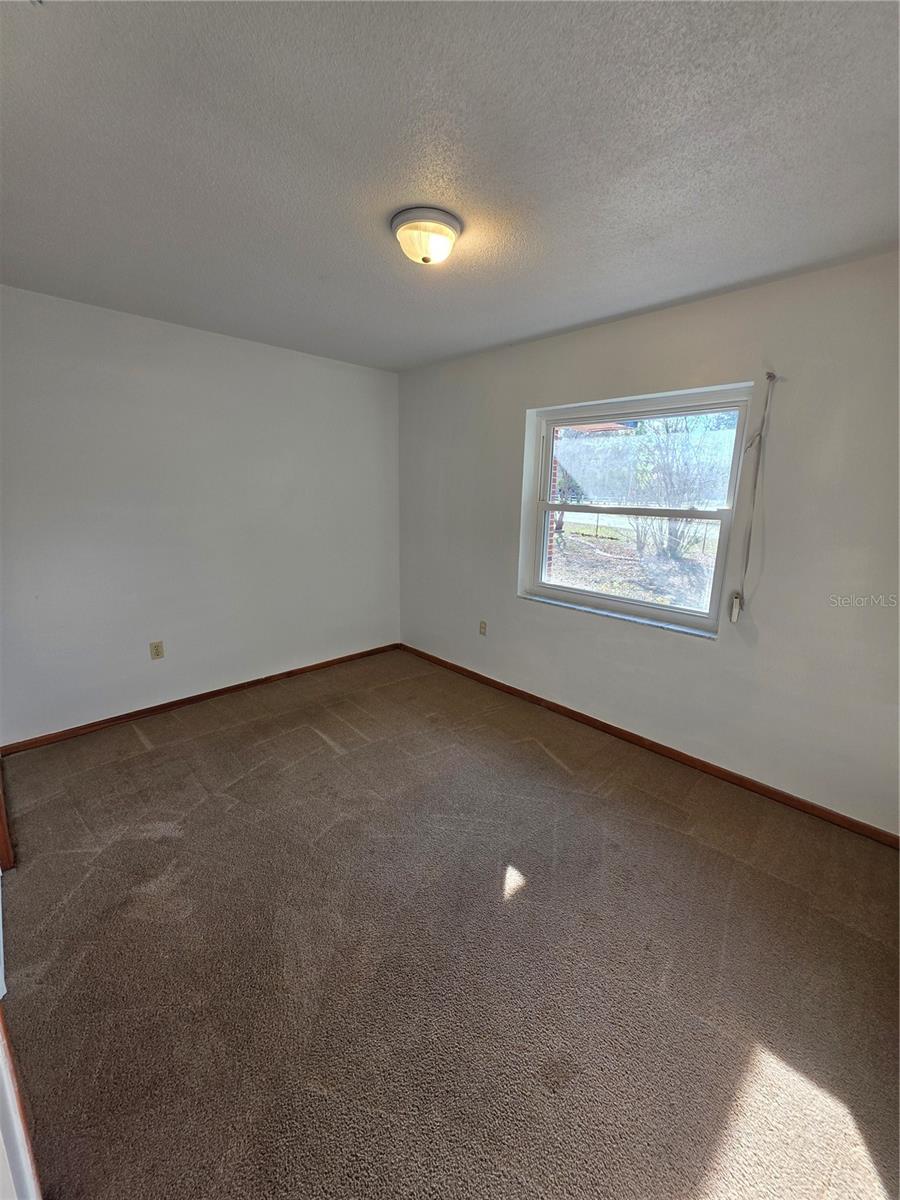 Image 7 of 11 For 2301 32nd Street