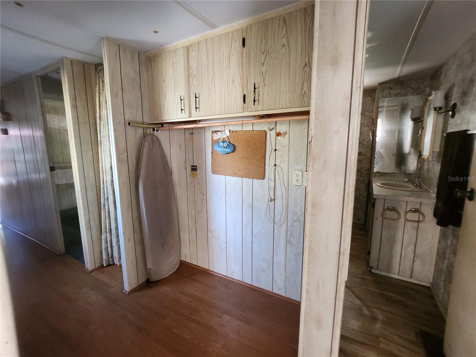 Image 31 of 61 For 17174 37th Court