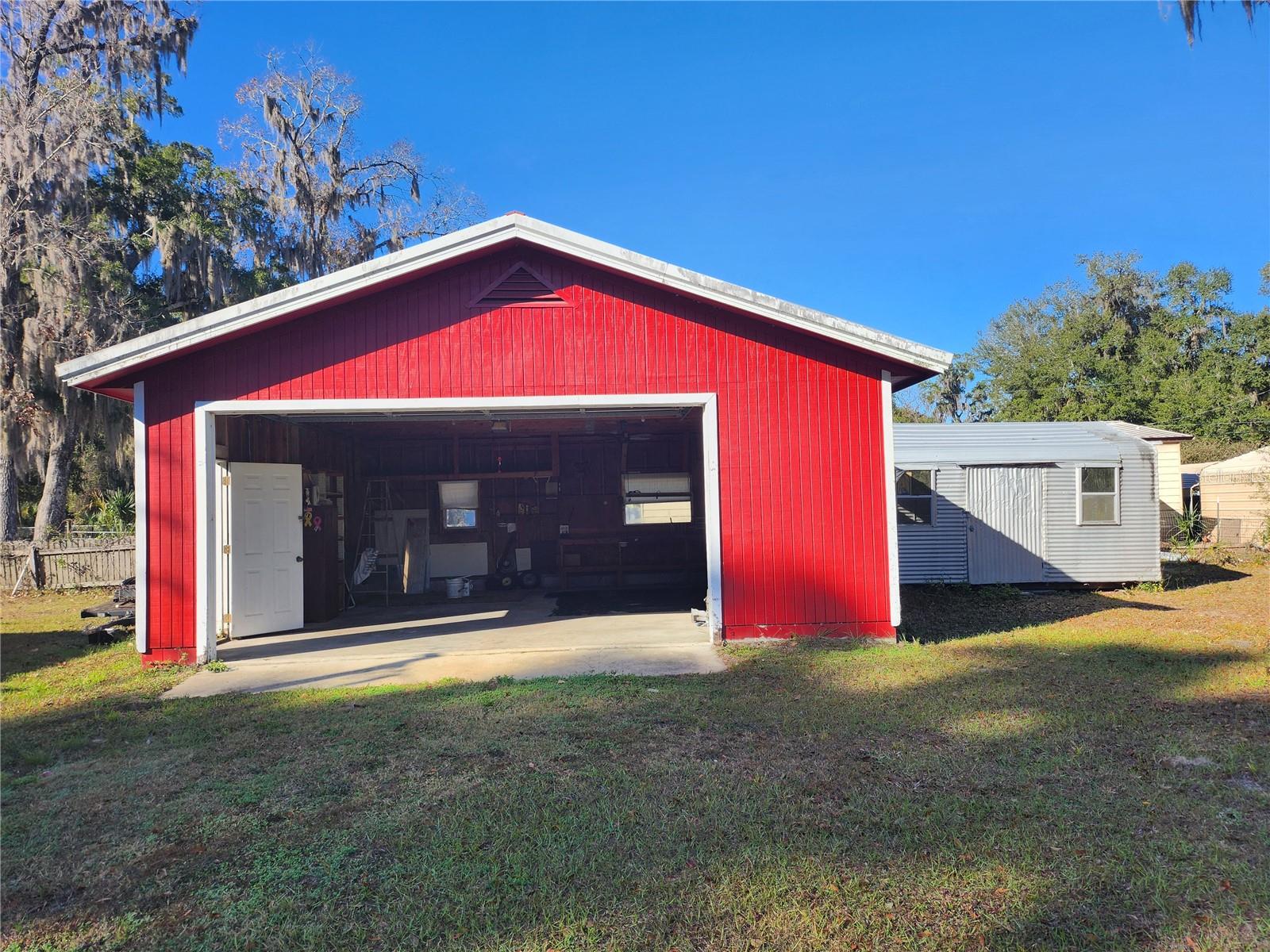 Image 5 of 61 For 17174 37th Court