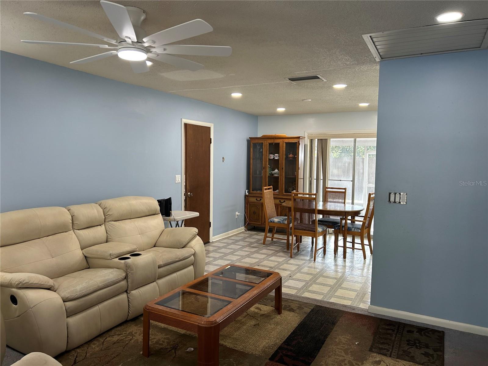 Image 4 of 29 For 7582 78th Street