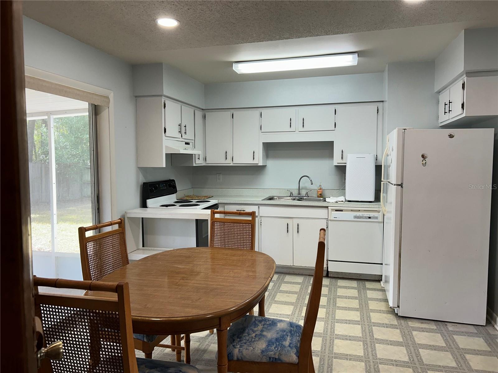 Image 6 of 29 For 7582 78th Street