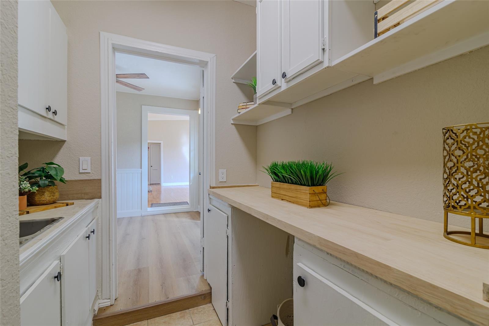 Image 45 of 58 For 910 11th Avenue