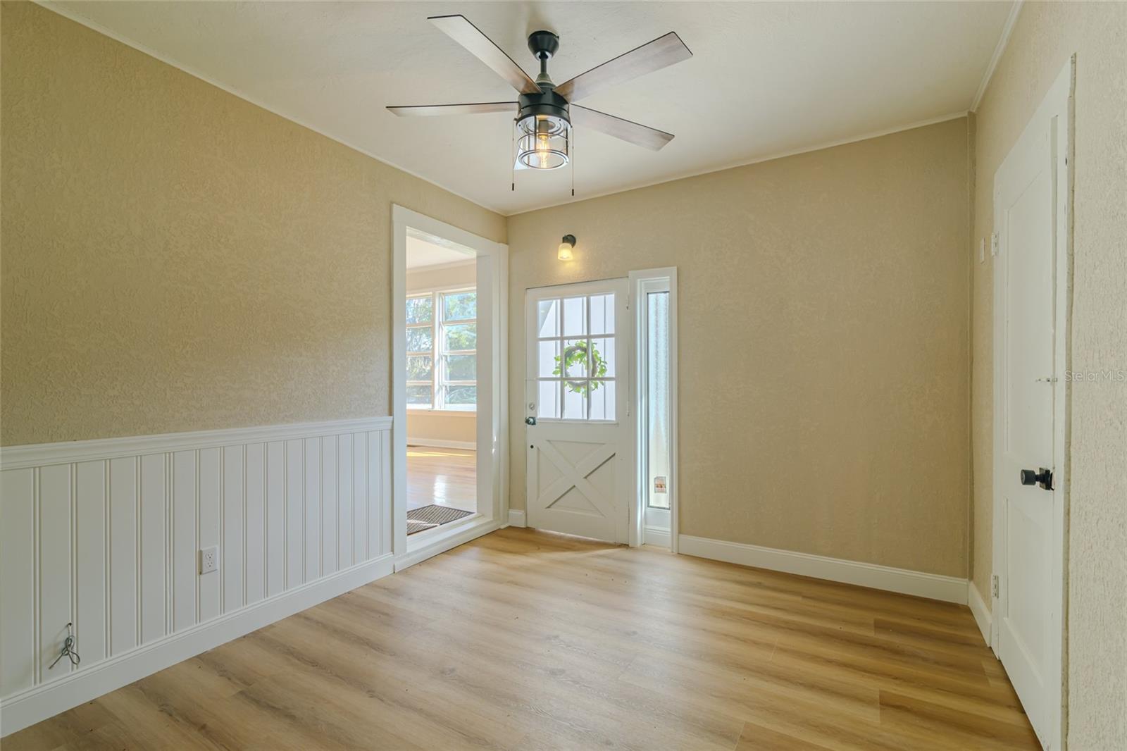 Image 50 of 58 For 910 11th Avenue