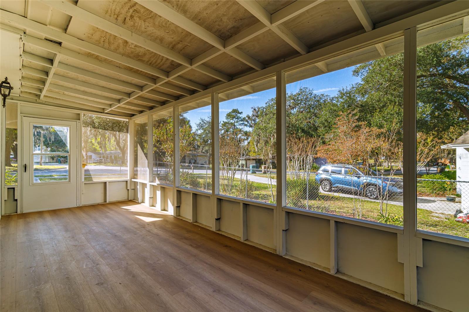 Image 54 of 58 For 910 11th Avenue