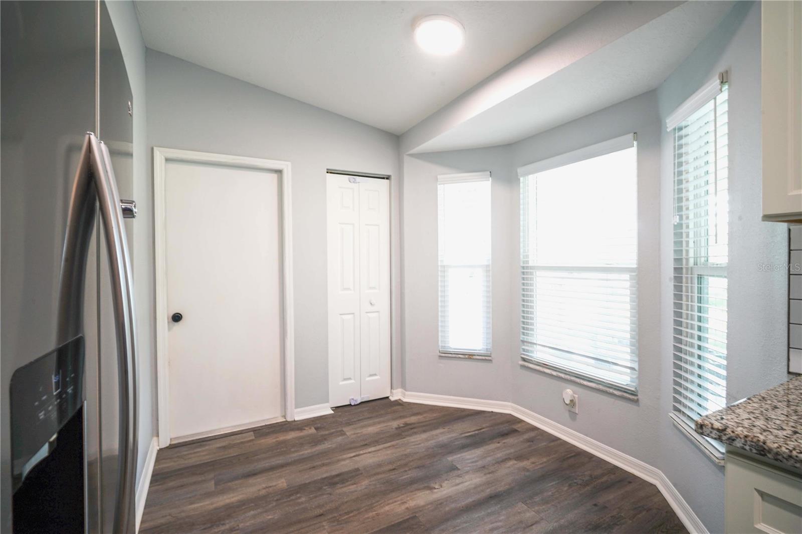 Image 10 of 38 For 10523 62nd Terrace Road