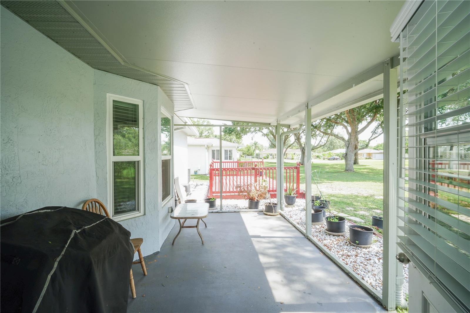 Image 26 of 38 For 10523 62nd Terrace Road