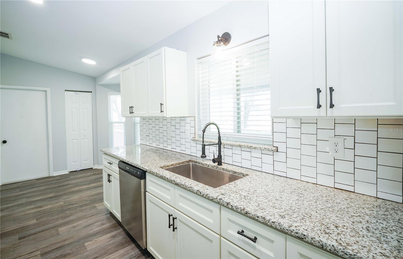 Image 9 of 38 For 10523 62nd Terrace Road