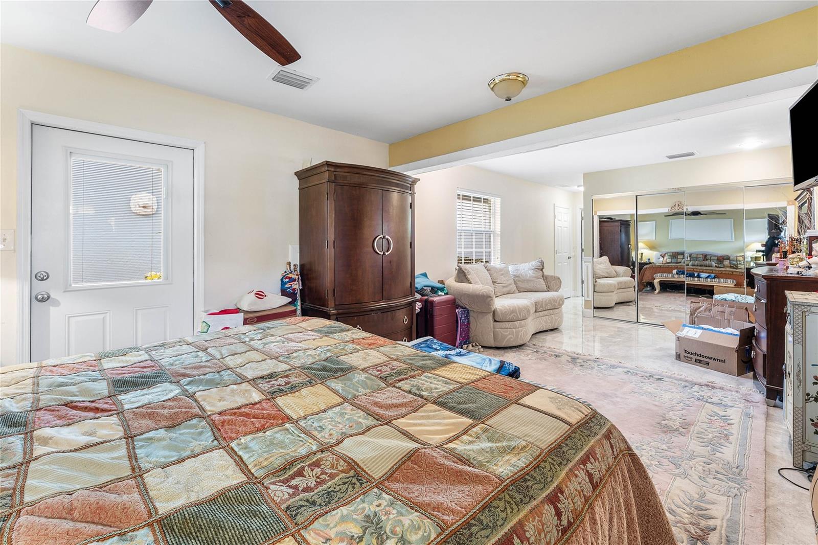 Image 21 of 28 For 10290 Carmen Lane