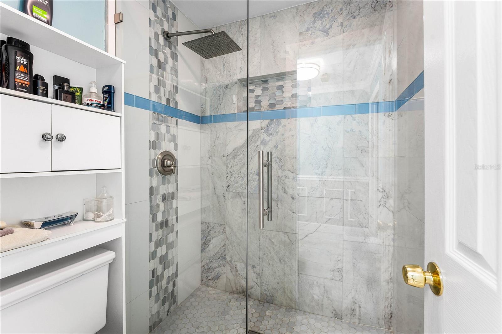 Image 23 of 28 For 10290 Carmen Lane