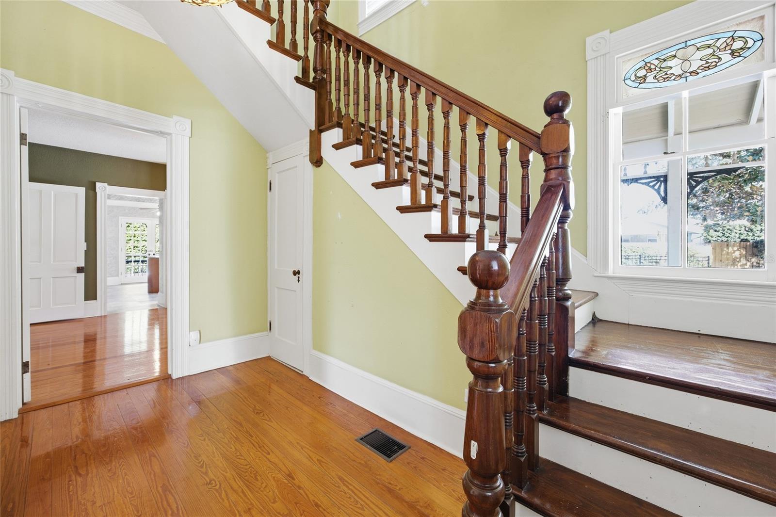 Image 14 of 64 For 835 3rd Street