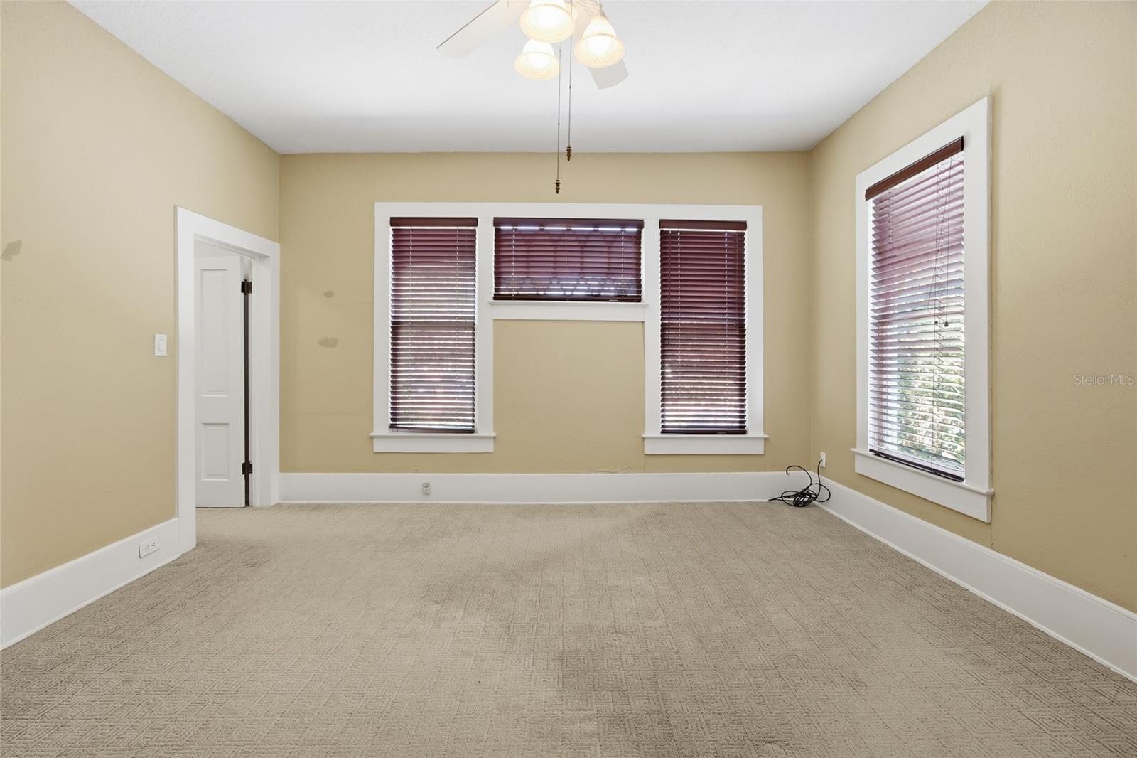 Image 36 of 64 For 835 3rd Street