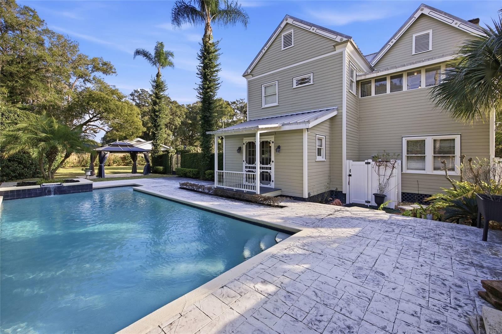 Image 41 of 64 For 835 3rd Street