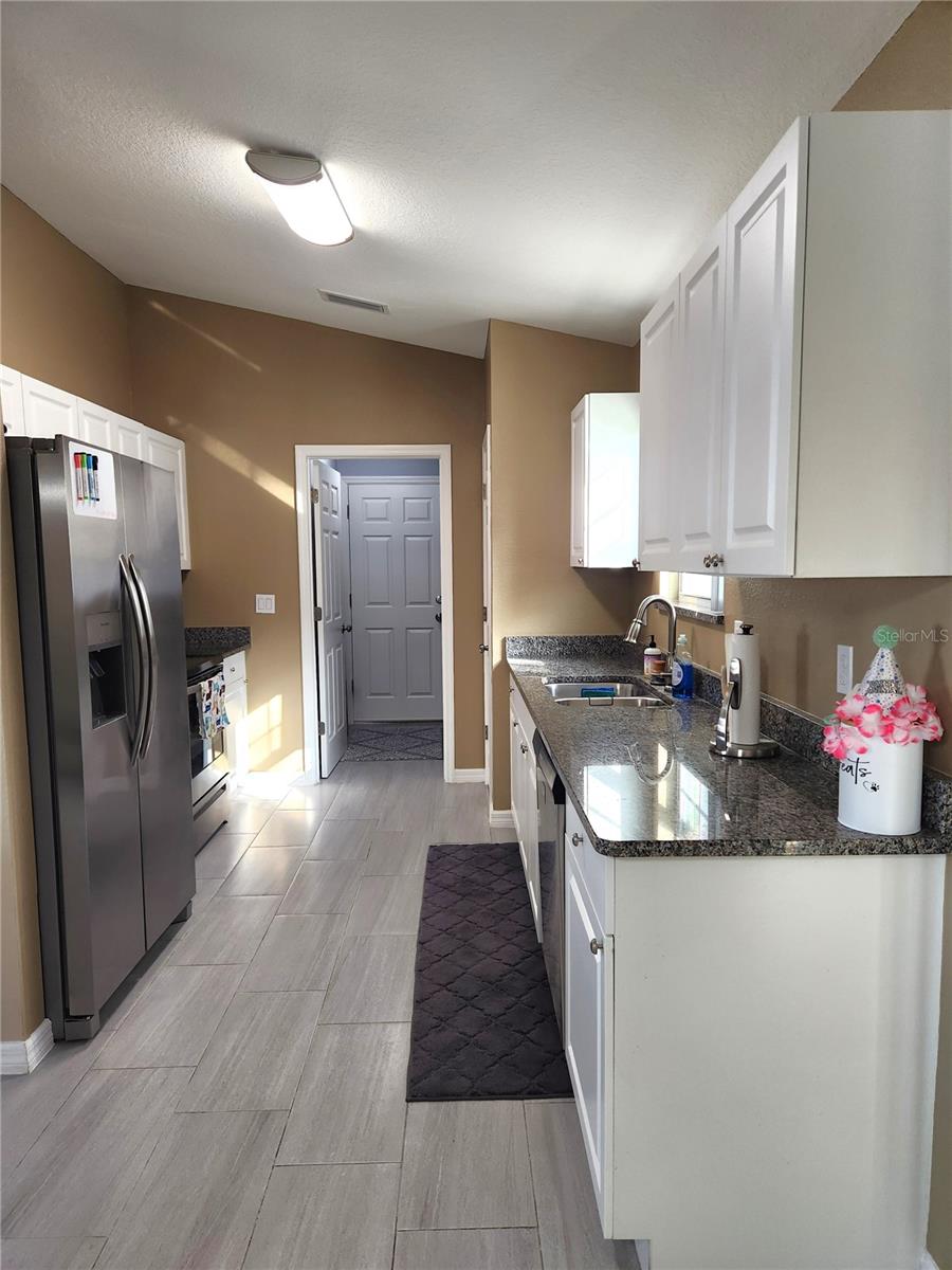 Image 5 of 21 For 6834 107th Place