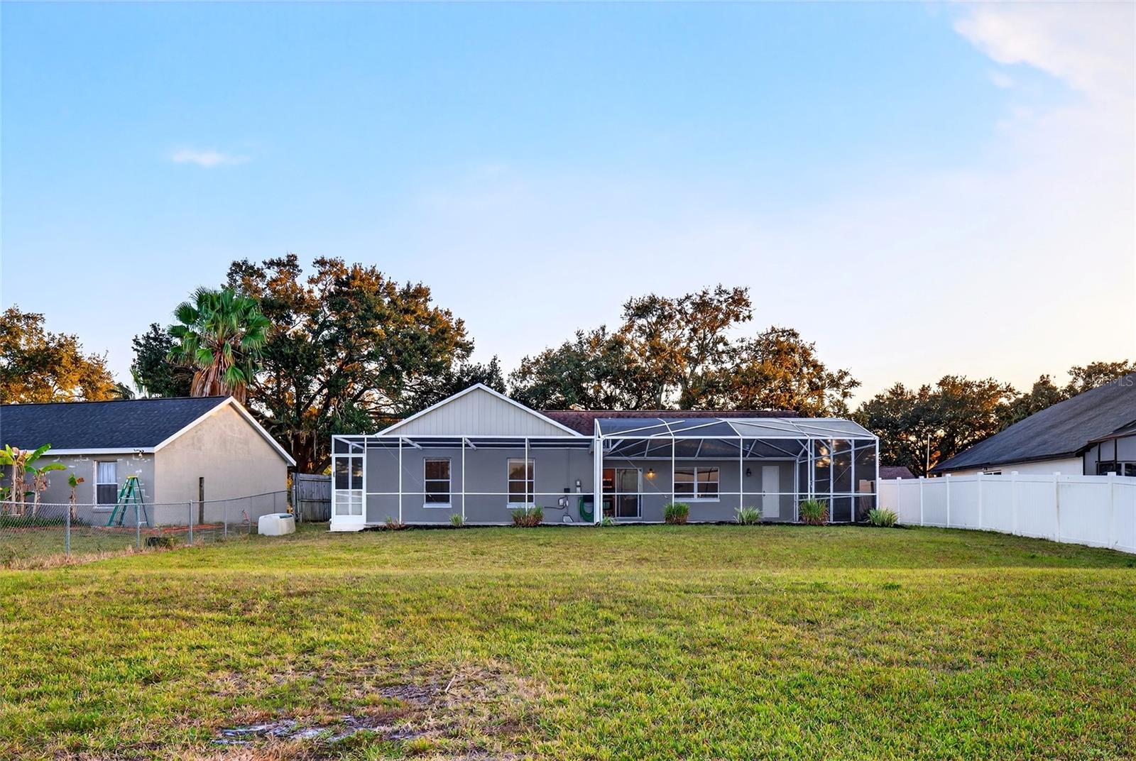 Image 51 of 56 For 216 Robbins Rest Circle