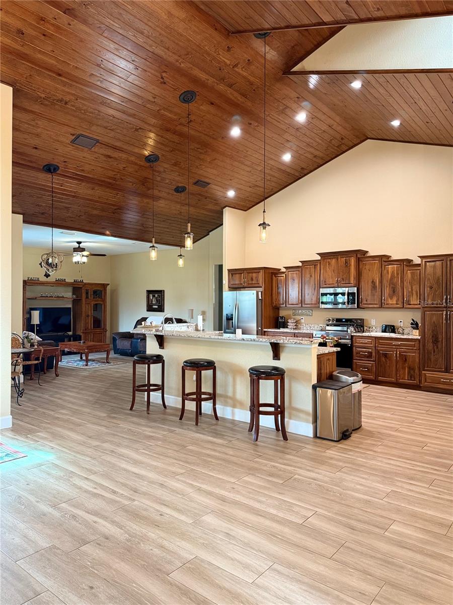 Image 7 of 38 For 12501 Us Highway 27