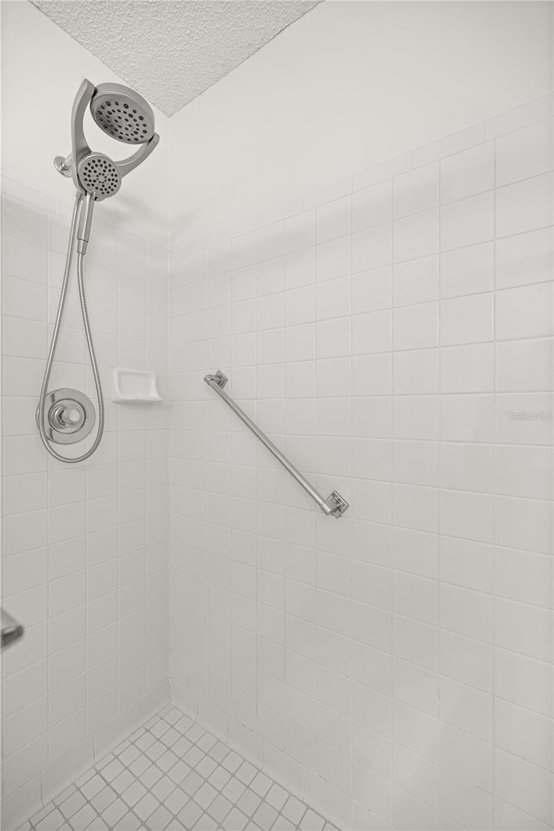 Image 20 of 27 For 9490 85th Avenue C