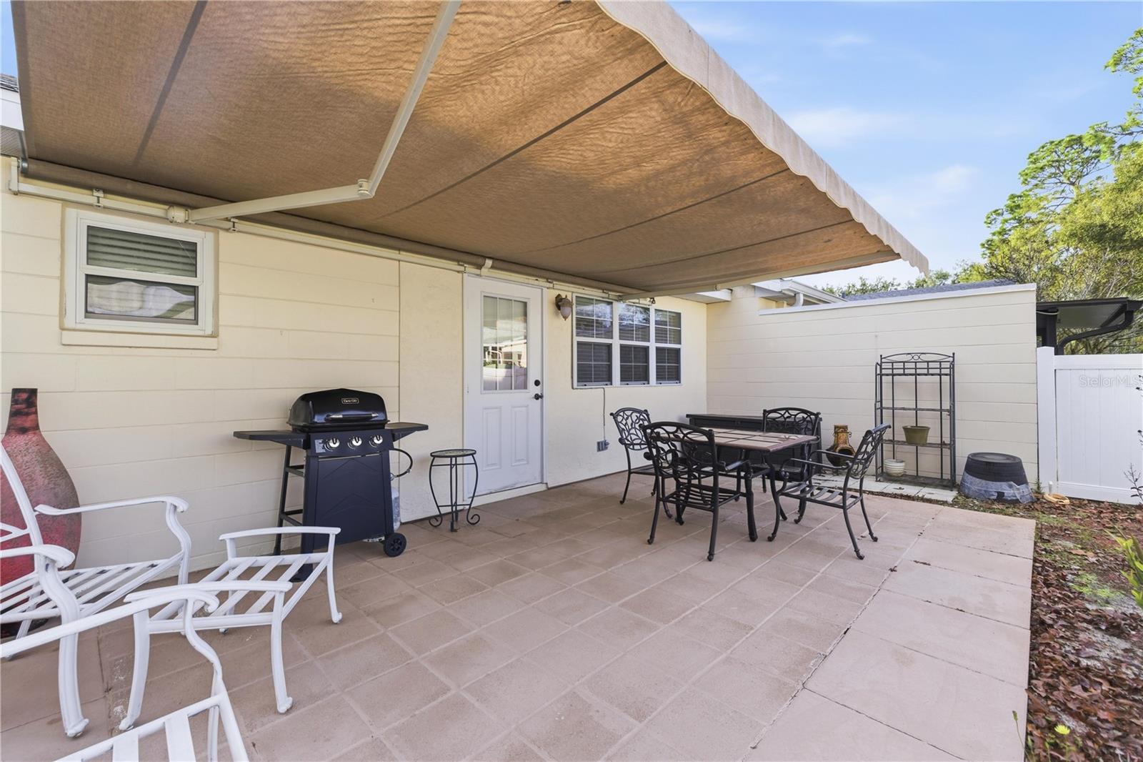 Image 25 of 27 For 9490 85th Avenue C