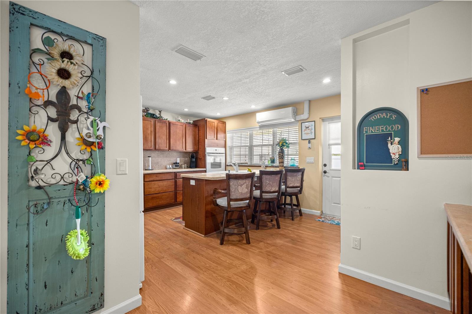 Image 8 of 27 For 9490 85th Avenue C