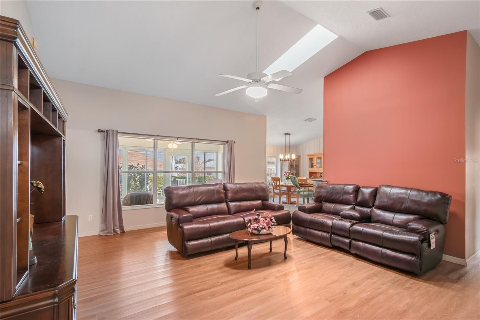 Image 18 of 46 For 5011 31st Street