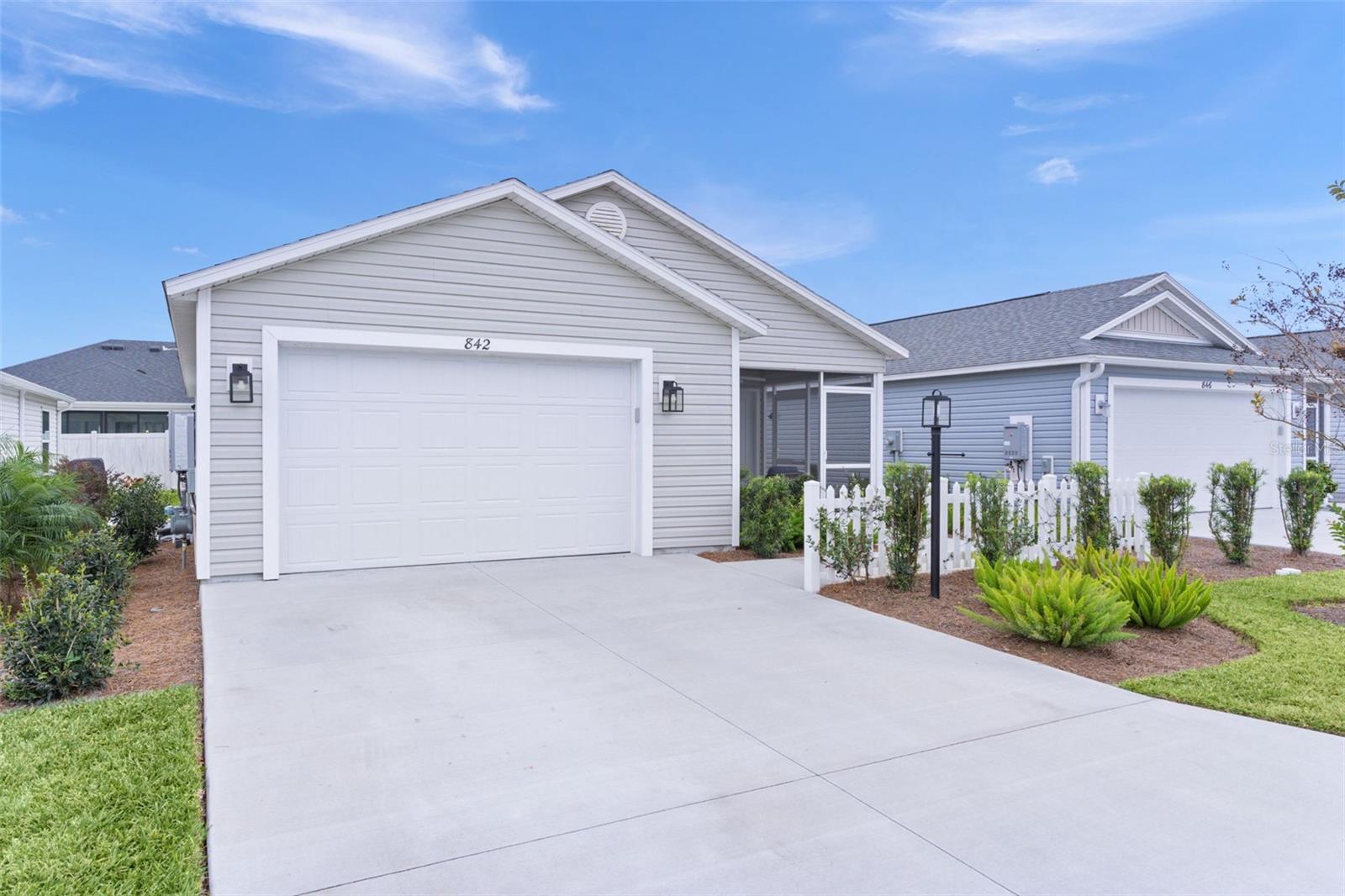 Image 31 of 53 For 842 Spring Avenue