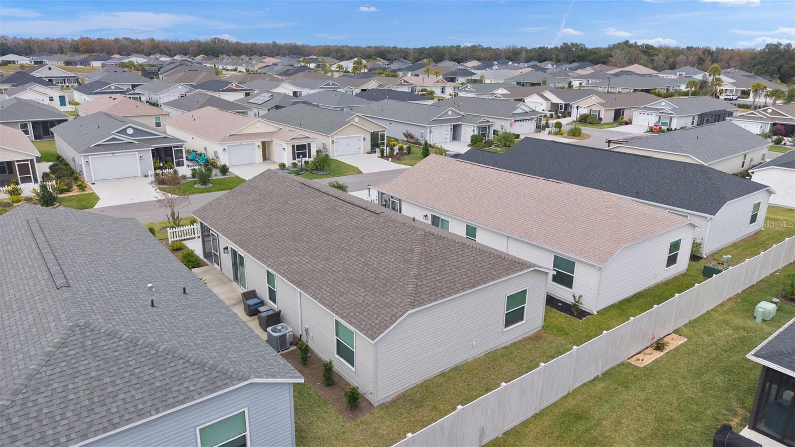 Image 32 of 53 For 842 Spring Avenue