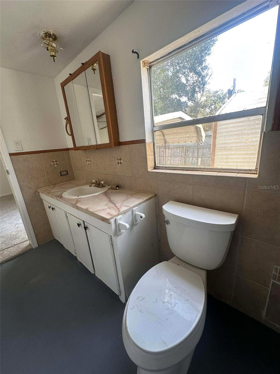 Image 19 of 42 For 6445 173rd Lane