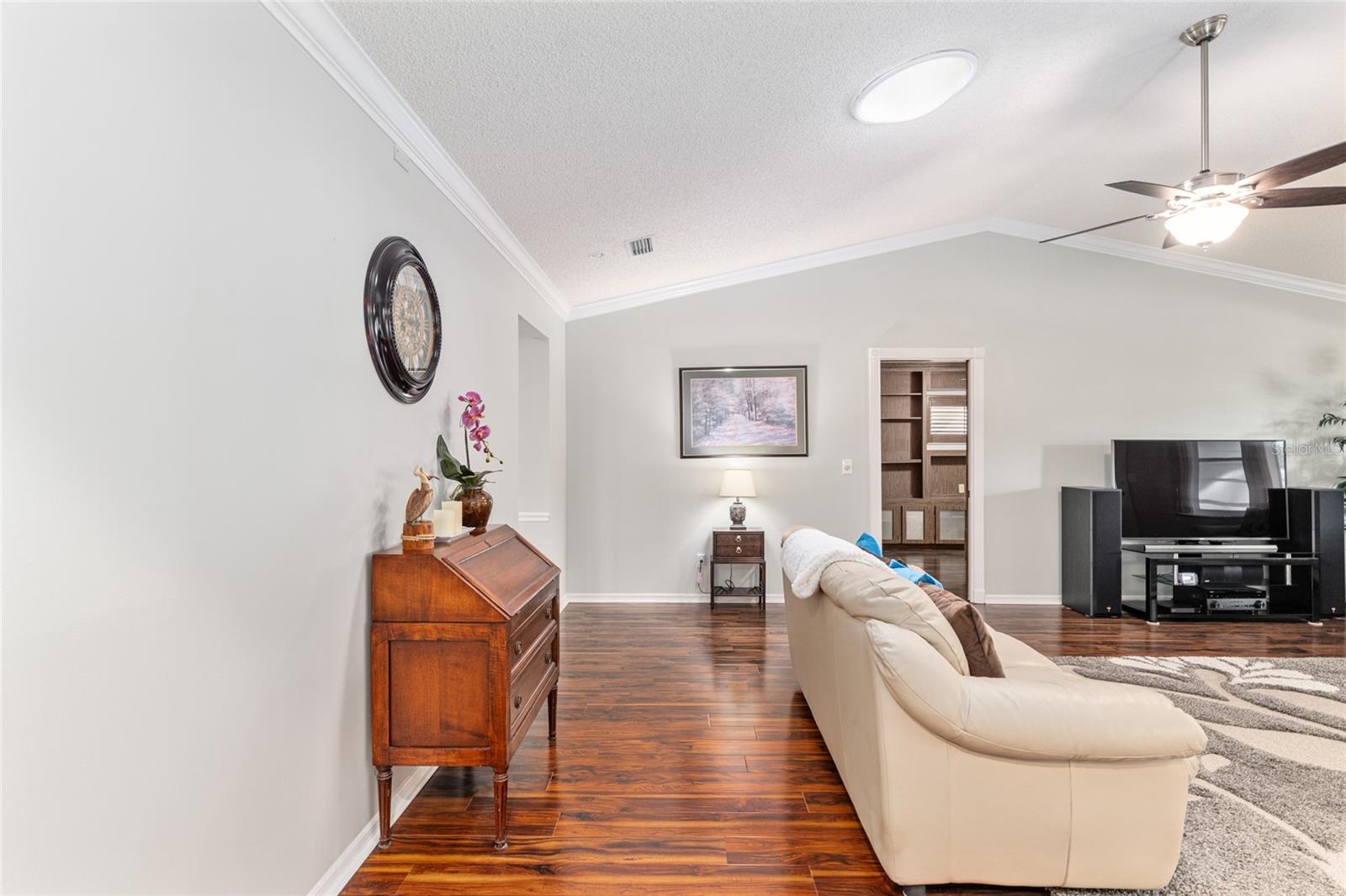 Image 22 of 72 For 8419 92nd Place C