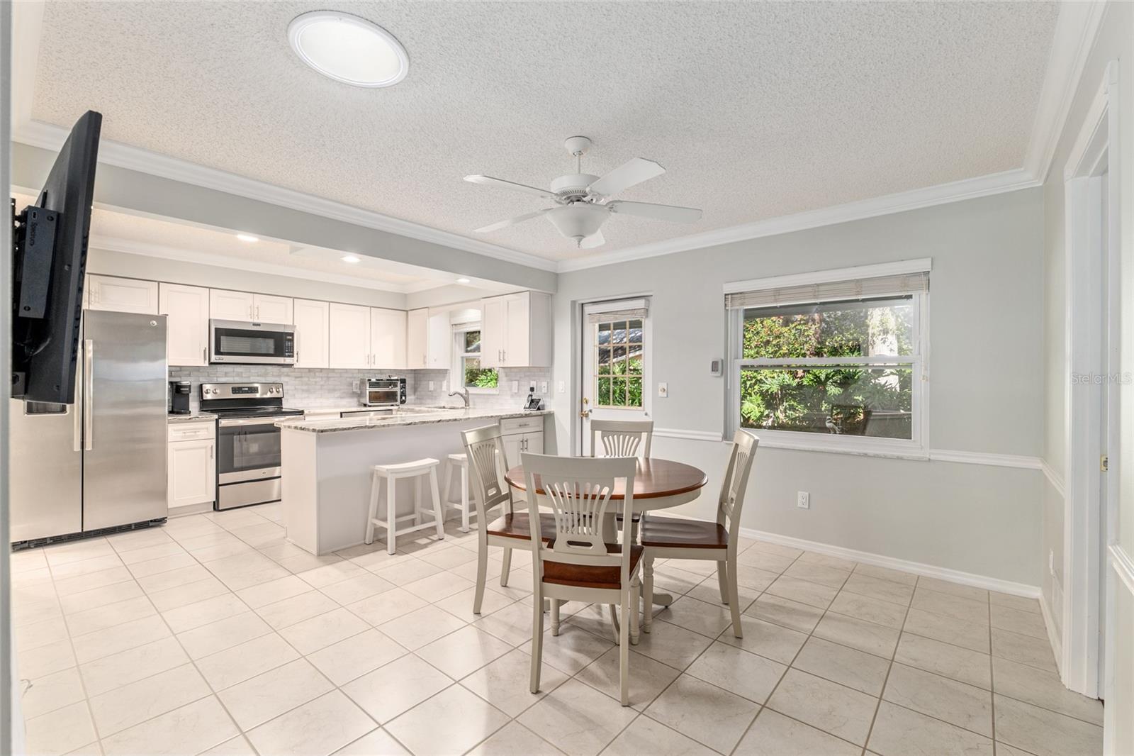 Image 24 of 72 For 8419 92nd Place C