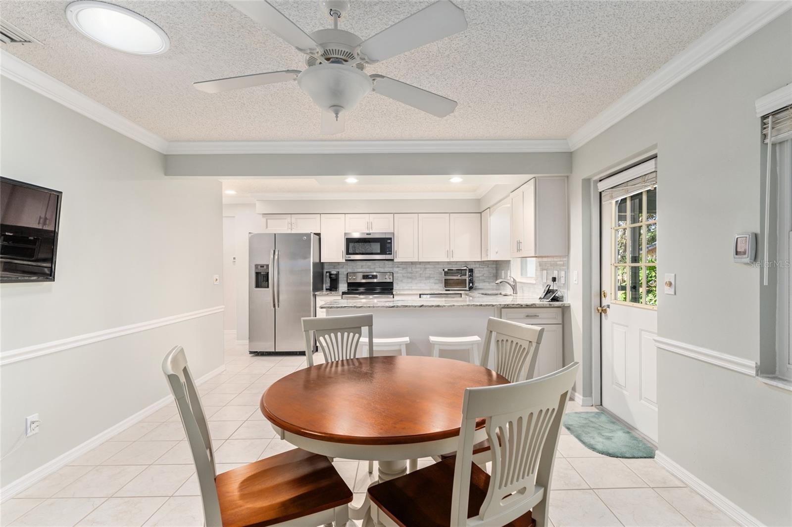 Image 25 of 72 For 8419 92nd Place C