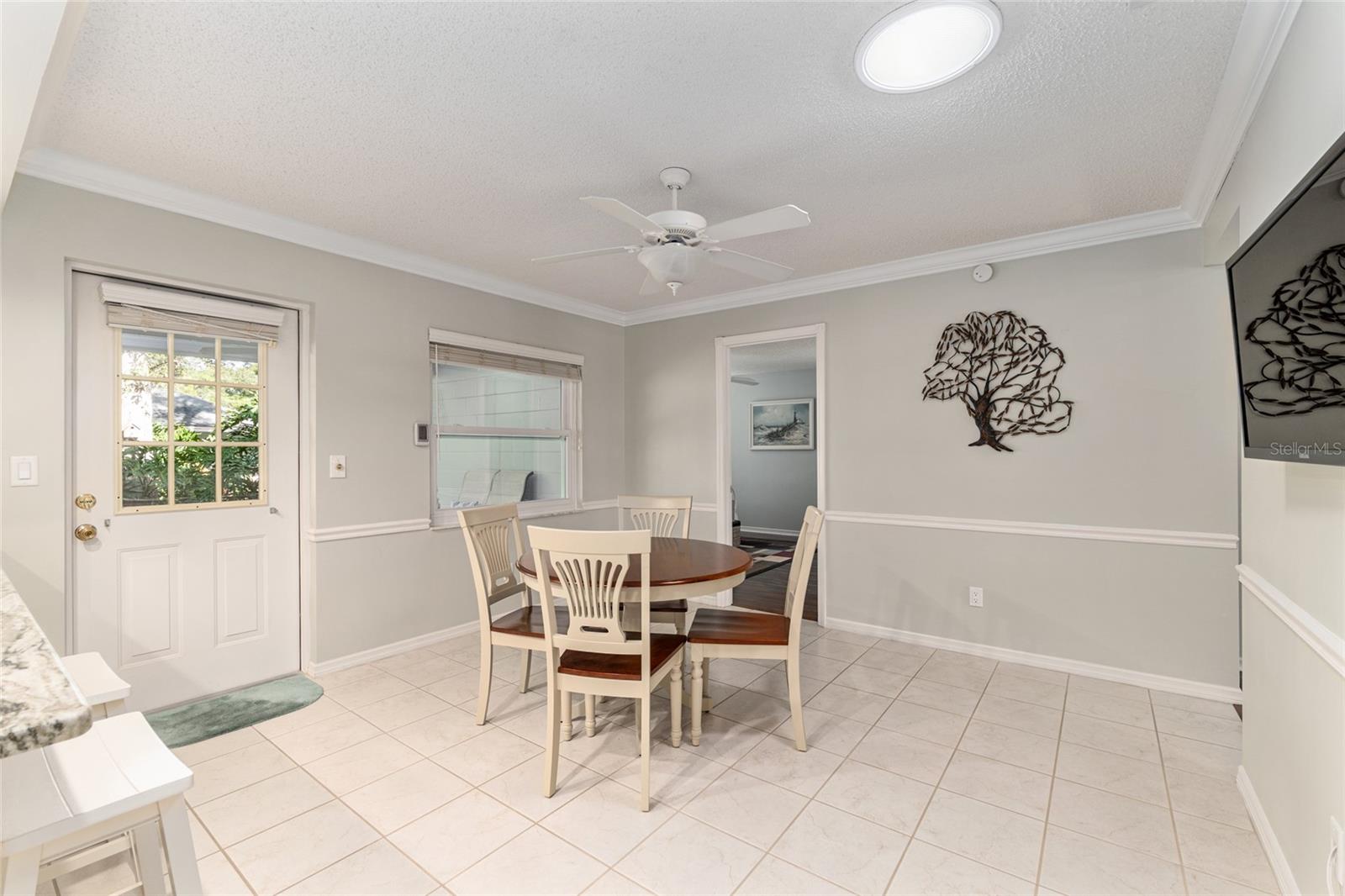 Image 27 of 72 For 8419 92nd Place C