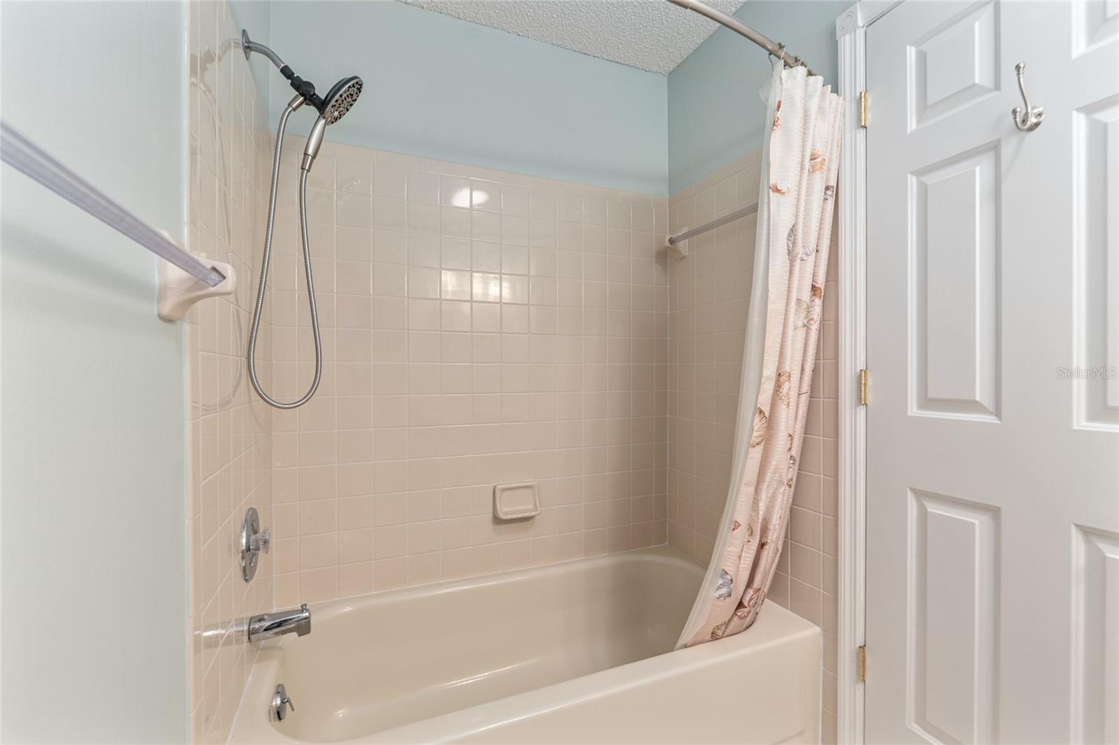 Image 51 of 72 For 8419 92nd Place C