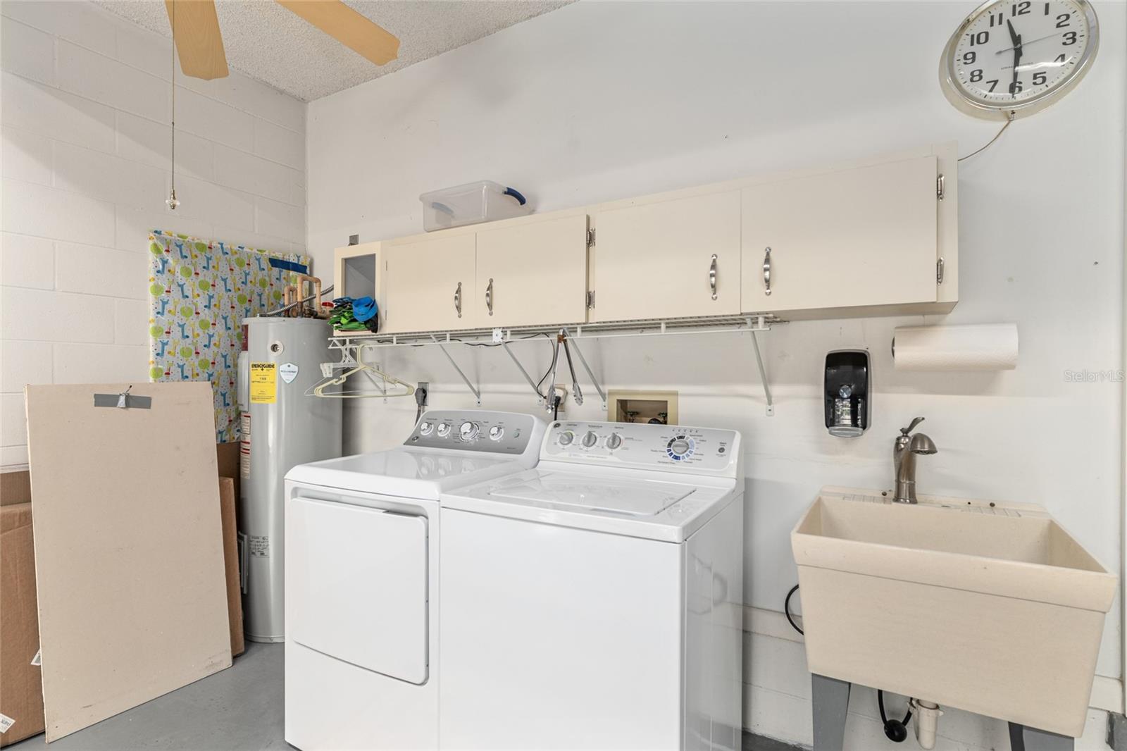 Image 56 of 72 For 8419 92nd Place C