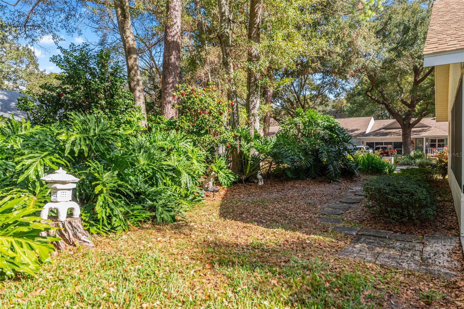 Image 64 of 72 For 8419 92nd Place C