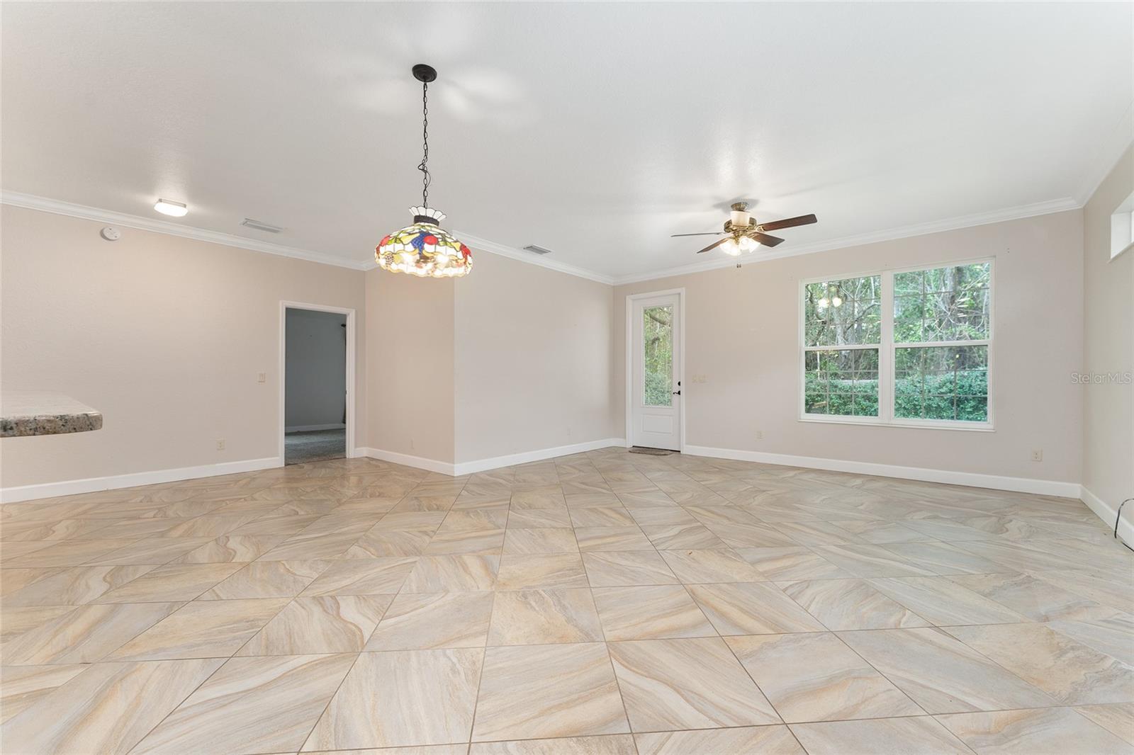 Image 20 of 48 For 2210 37th Court