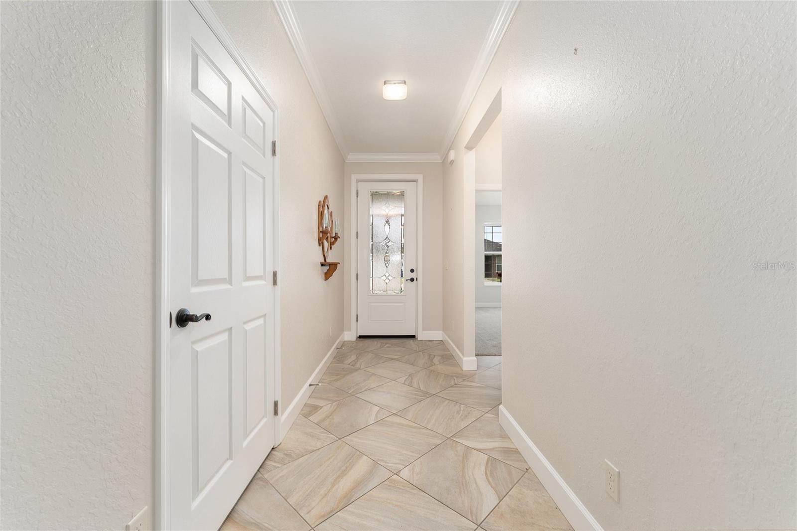 Image 9 of 48 For 2210 37th Court