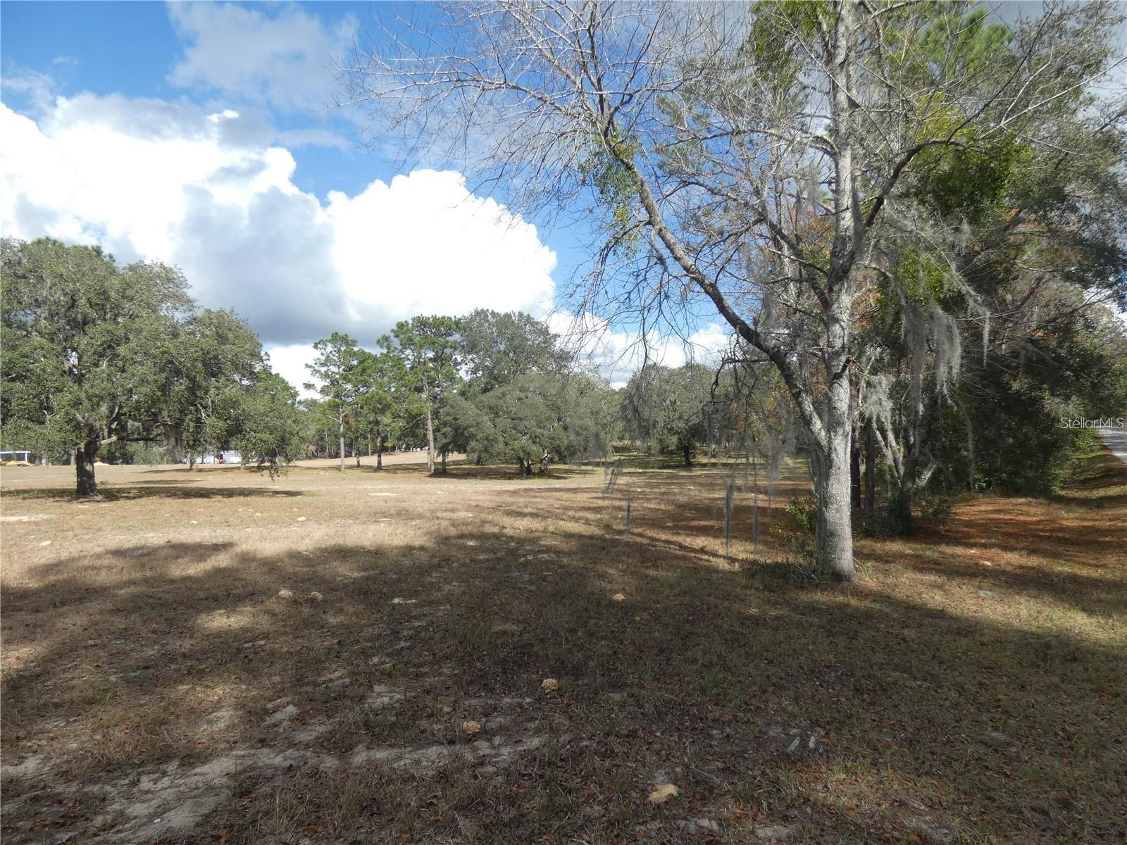 Image 5 of 11 For 10887 Circle M Avenue