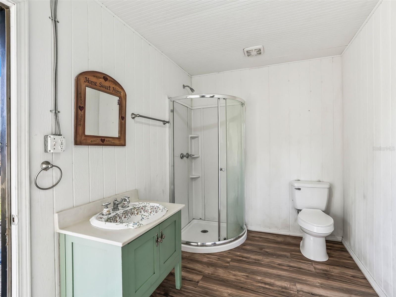 Image 12 of 30 For 950 200th Avenue