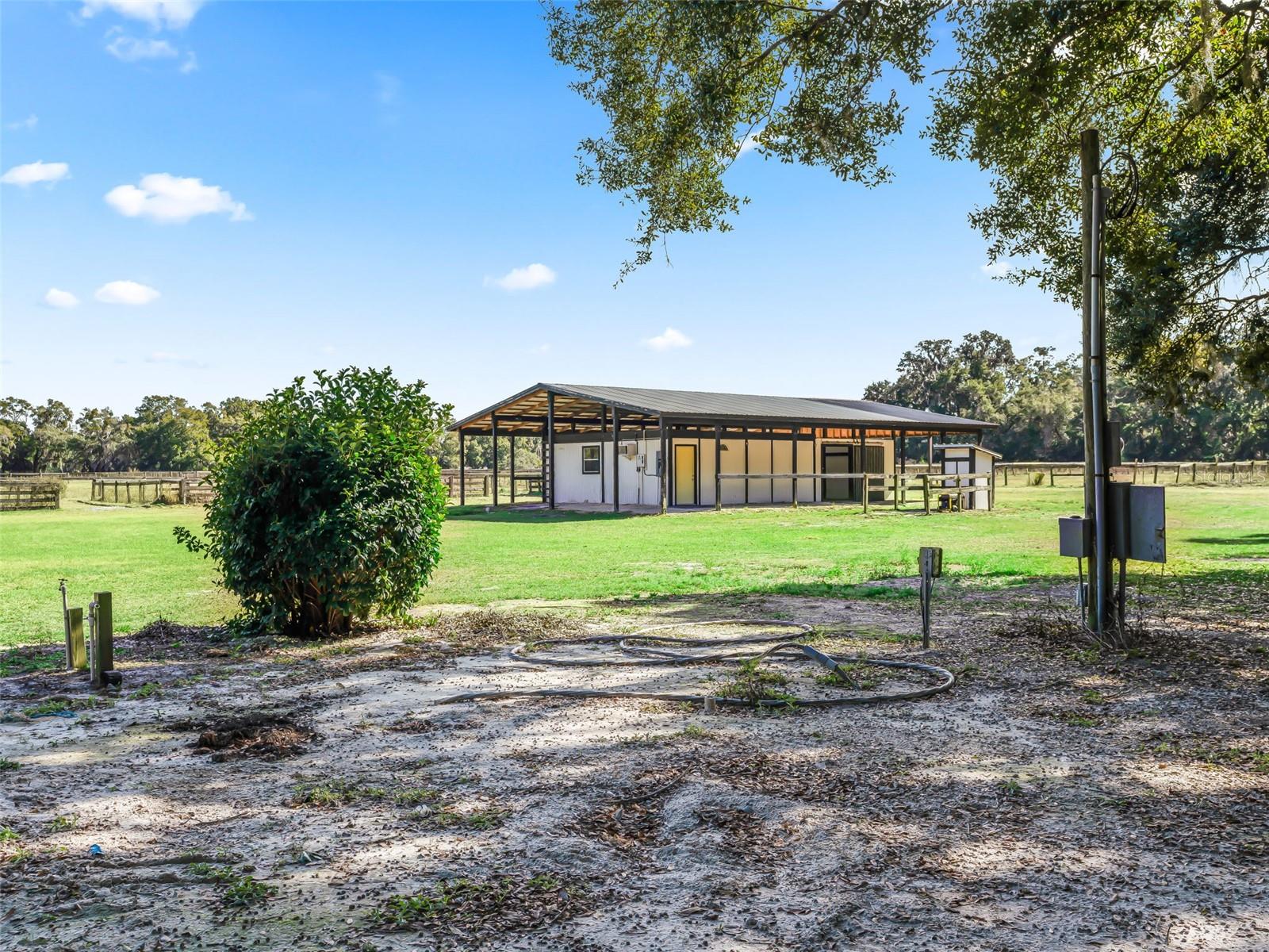 Image 25 of 30 For 950 200th Avenue