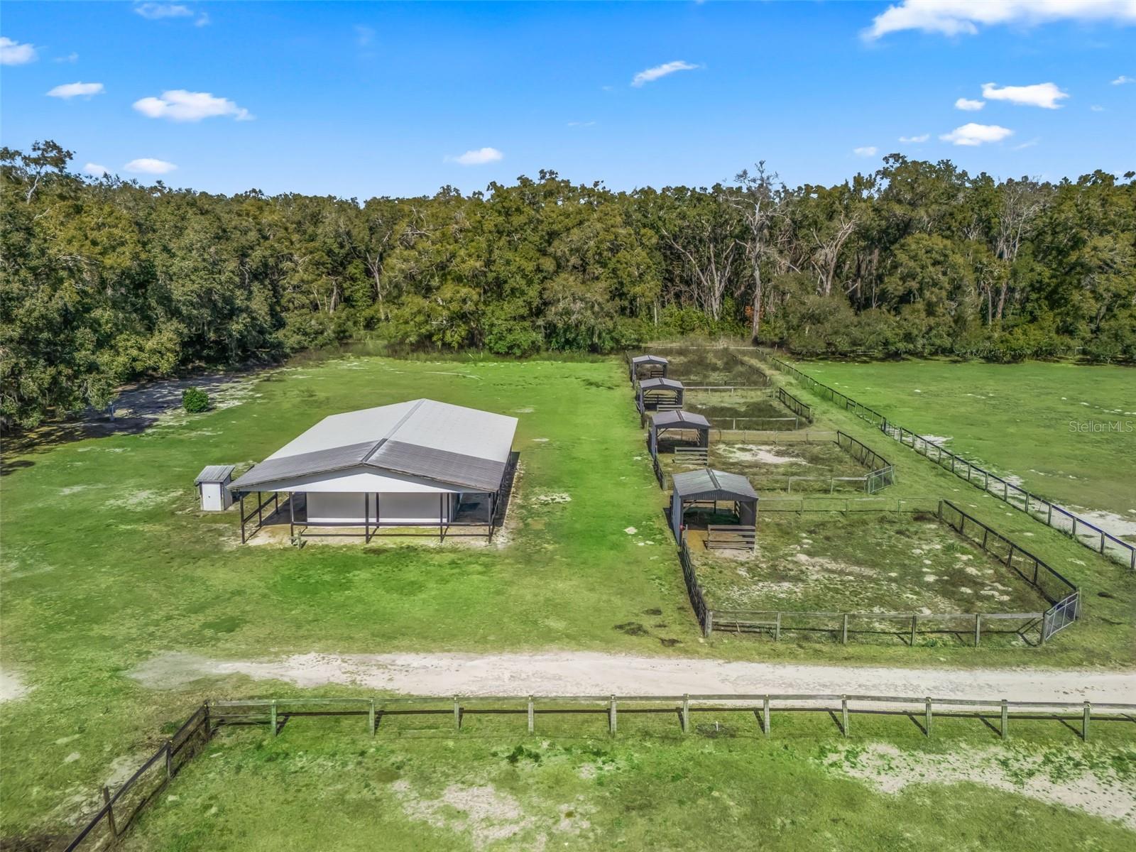 Image 5 of 30 For 950 200th Avenue