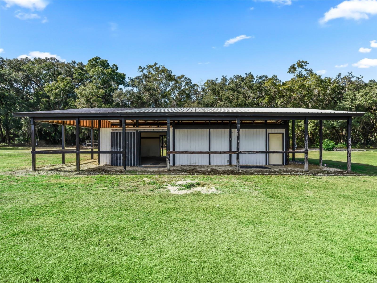 Image 8 of 30 For 950 200th Avenue