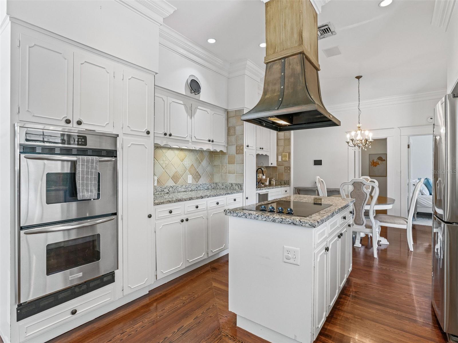 Image 11 of 40 For 1218 11th Street